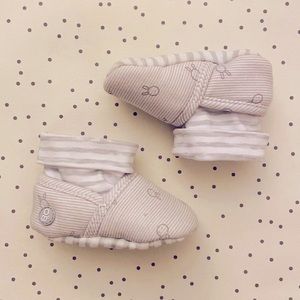 French Baby Slippers with Rabbit 🐰 print